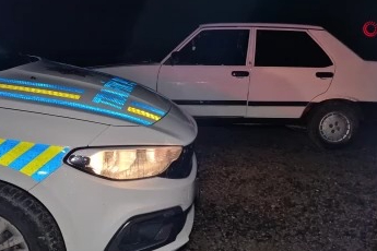 Dur ihtarına uymayan sürücü polisten 30 kilometre kaçabildi