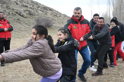 Vali Mustafa Çiftçi, engelli gençlere off-road aracıyla unutulmaz deneyimler yaşattı