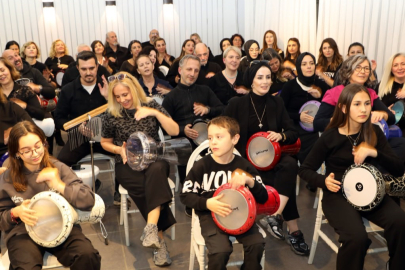 Karasu'da 7'den 70'e Herkes Aynı Melodide Buluştu