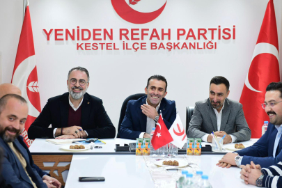 Başkan Erol, Yeniden Refah Partisi Kestel İlçe Teşkilatı’nı Ziyaret Etti