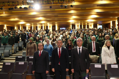 Gemlik’te 10 Aralık Etkinliği: İnsan Hakları Mesajı Gençlerden Geldi