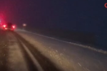 Kar ve yoğun tipi ulaşımda aksamalara neden oldu