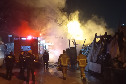 Bursa'da sabaha karşı bir barakada çıkan yangın paniğe neden oldu