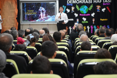 İnsan Hakları Günü'nde Filistin ve Doğu Türkistan'a Vurgu Yapıldı: Bayburt'ta Duygusal Anlar