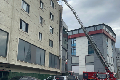 Restoranda Çıkan Yangın Panik Yarattı