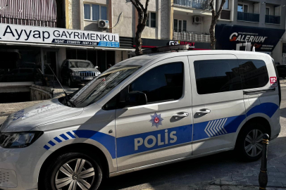 Apartmanın Çatısından Düşen Genç Feci Şekilde Can Verdi