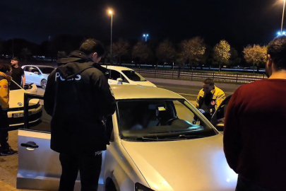 Pendik sahilinde esrarengiz gece: 100 metre arayla iki genç ölü bulundu