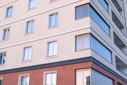 Bakan Kurum: "Vatandaşlarımıza anahtarlarını bir an önce teslim etmek için 11 ilimizde zamana karşı yarışıyoruz"