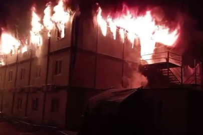 İşçilerin Kaldığı Konteyner Alev Alev Yandı