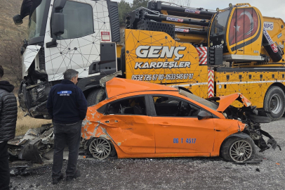 Ankara'da Feci Kaza: 5 Yaralı