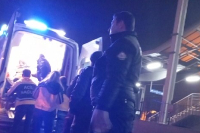 Eğlence mekânı önünde silahlar konuştu: 1'i ağır 2 yaralı