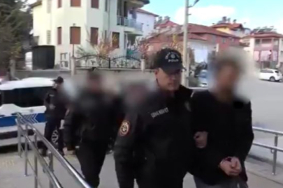 Polis ekiplerinden Burdur'da fuhuş operasyonu: 3 tutuklama