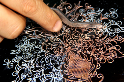 Bakır işlemeciliği, kadınların emeğiyle geleceğe taşınıyor