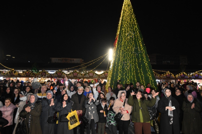 ‘Yeni Yıl Festivali', şehir merkezinde sosyal hareketliliği artırdı
