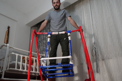 Tesisatçı baba adayından ilginç beşik!