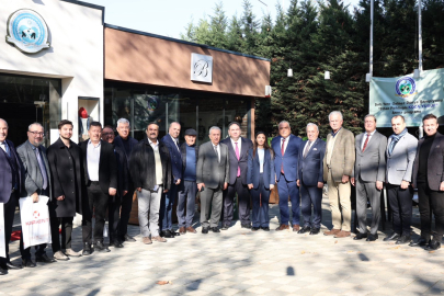 Başkan Özdemir, Tunaboylular ve Deliormanlılar Derneği’nin Yemek Programına Katıldı