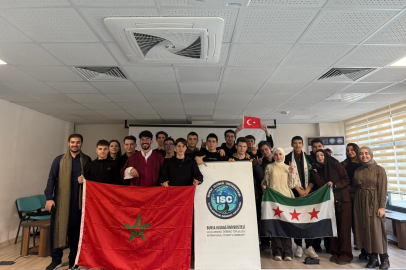 Bursa’da Meslek Lisesinde Dünya Seninle Konuşuyor etkinliği