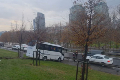 Servis Minibüsü, Bariyerlere Çarparak Yoldan Çıktı