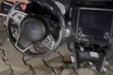 12 milyon liralık kaçak oto parçası tek tek toplandı!