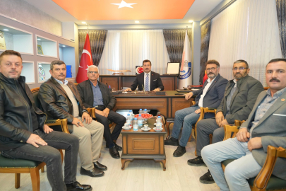 Başkan Özel, Mahalle Muhtarlarını Belediyede Ağırladı