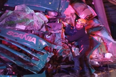 Tır Kazası Sonrası Can Pazarı