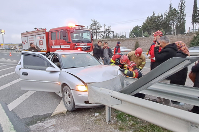 Balıkesir-Edremit Yolunda Feci Kaza: 5 Yaralı
