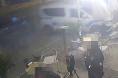 Polisler kazadan kıl payı kurtuldu