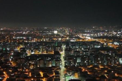 Bursalılar, yeni yılı havai fişeklerle karşıladı