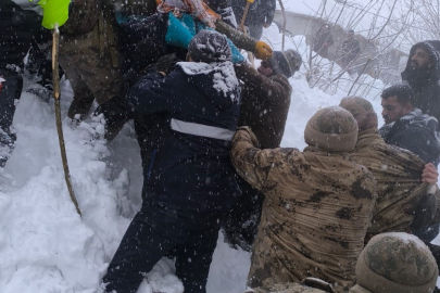 Van Çatak’ta çığ faciası: 61 yaşındaki kadın hayatını kaybetti