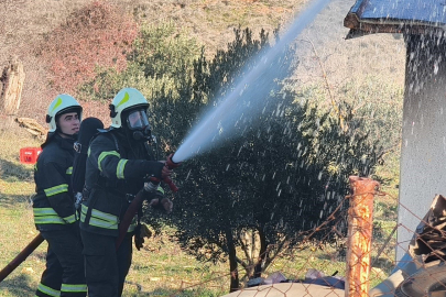 Muğla’da Ev ve Otomobil Alev Alev Yandı