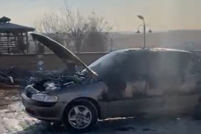 Park Halindeki Araçı Yaktılar