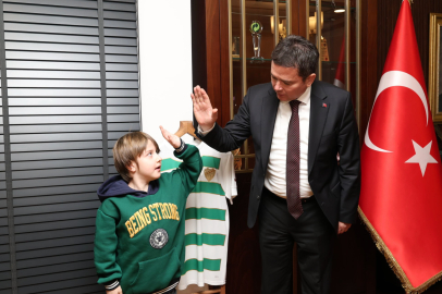 Başkan Erkan Aydın’dan DMD Hastası Yağız Efe İçin Destek Çağrısı