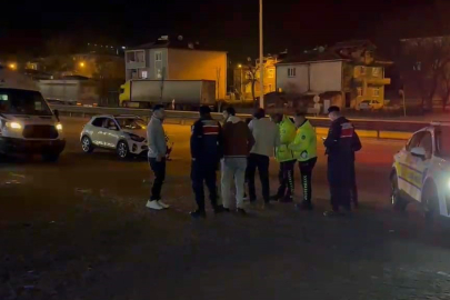 İnegöl'de Kaza: 1'i Çocuk 3 Yaralı