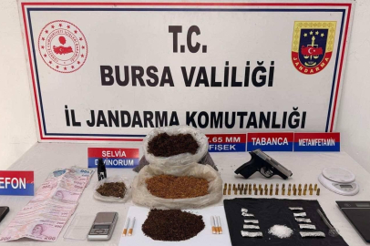 Uyuşturucu operasyonu: Çok miktarda madde ele geçirildi