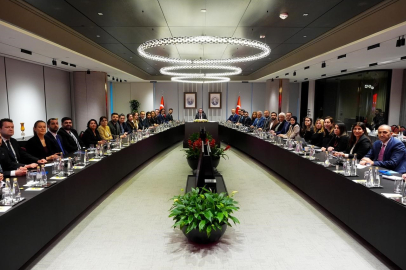 Cumhurbaşkanı Yardımcısı Yılmaz: "Yıllık enflasyonumuzun ise 20'nin altına inmesini hedefliyoruz"