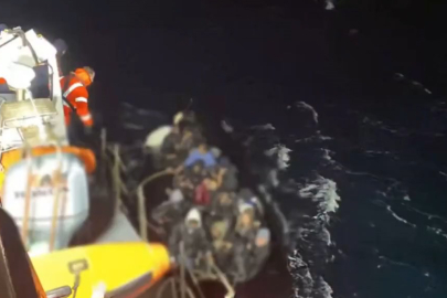 Ayvalık'ta Kayıp Göçmenin Cansız Bedeni Sahile Vurdu