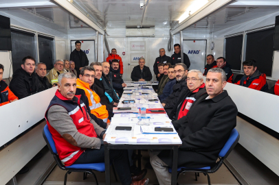 Bursa'da deprem senaryolu tatbikat gerçeğini aratmadı