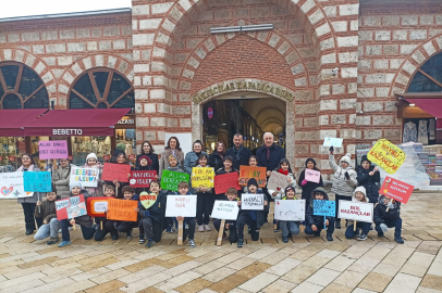 Öğrencilerden "Türkiye Selamlaşıyor" projesi kapsamında anlamlı ziyaret
