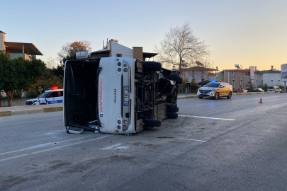 Antalya'da Feci Kaza: 3 Yaralı