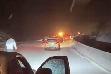 İnegöl'de Kar Yağışı Hayatı Olumsuz Etkiledi