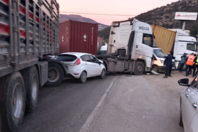 Hatay'da Zincirleme Kaza: 11 Yaralı