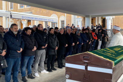 Eşi tarafından öldürülen kadın toprağa verildi