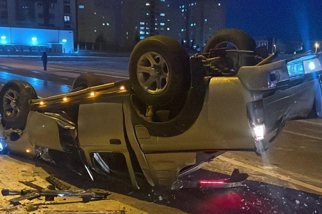 Buzlanma kazaya yol açtı: 2 yaralı