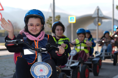 Güvenli Adımlar Projesi Hayatta!