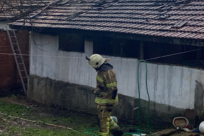 Yaşlı Adam Evsiz Kaldı!