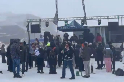 500 metreyi aşan kuyruk