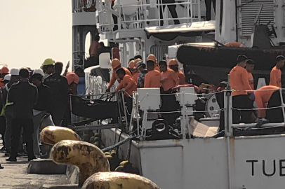 Feribot kazasında can kaybı 18'e yükseldi, 24 kişi hala kayıp