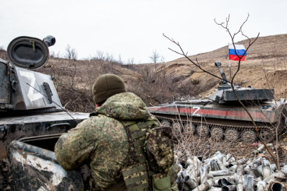 Rusya Suriye’yi terk ediyor