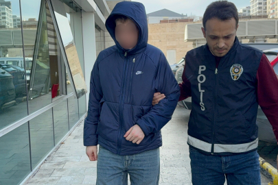 Polis Memurunu Darp Etti! Ev Hapsi Aldı!