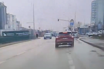 Bursa'da ters yöne giren otomobil paniğe neden oldu